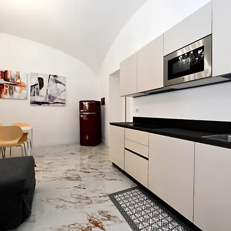 Vatican Design Apartments-2